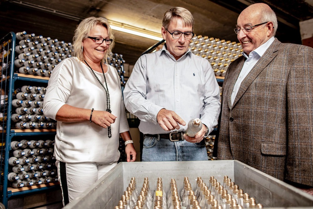 Brunzel + Brunzel GmbH - CO2 Zylinder aus Hückeswagen - Teamfoto